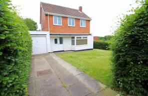 57, Coquet Grove, Throckley, Newcastle Upon Tyne NE15 9LD