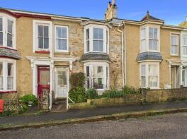 32, Bay View Terrace, Penzance TR18 4HS