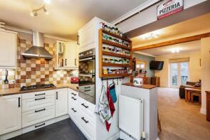 15, Dulais Drive, Neath SA10 8HB