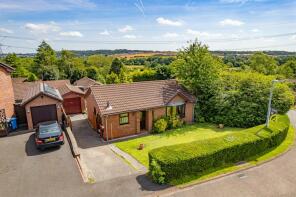 11, Firbank Close, Runcorn WA7 6NR