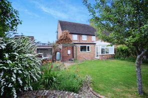 2, Bernard Close, Aylesbury HP18 0AJ