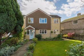 8, Forge Close, Bicester OX25 2NW