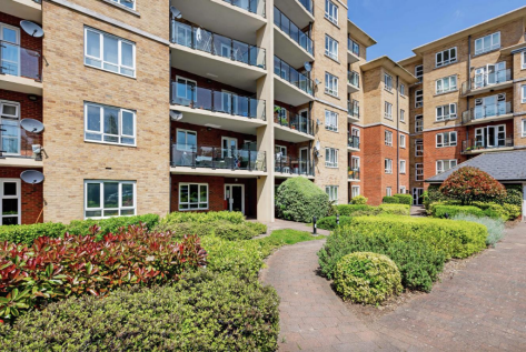 Glebelands Close, London