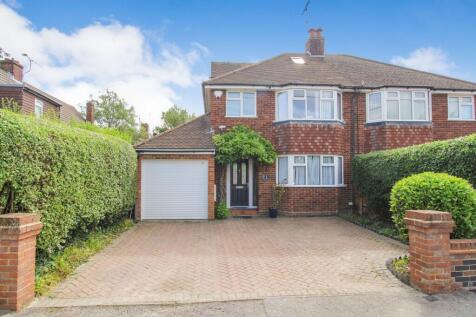 Sutcliffe Avenue, Earley, RG6