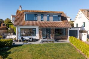 26, Court Park, Thurlestone TQ7 3LX