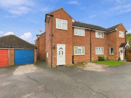 Flanders Close, Braintree, CM7