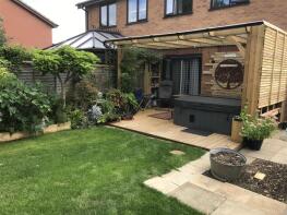 13, Dunlin Road, Stamford PE9 4UU