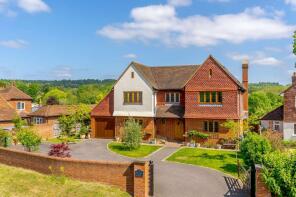 Pilgrims View, The Street, Guildford GU3 1EG