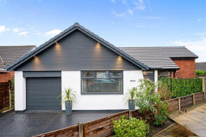 3, Warwick Close, Bury BL8 4EF