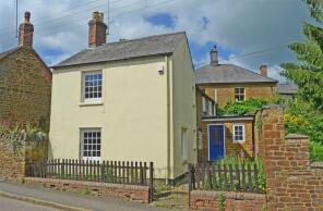 24, Banbury Road, Towcester NN12 8JF