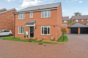 10, Snowden Close, Southampton SO16 8NS