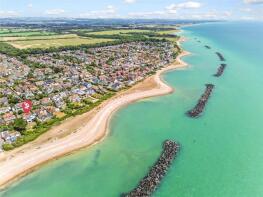 19, Central Drive, Elmer, Middleton-on-sea PO22 7TT