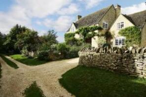 Springfields, Road Through Taston, Chipping Norton OX7 3JL