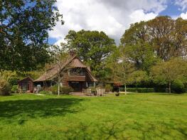 The Little Lodge, The Avenue, Bucklebury, Reading RG7 6NT