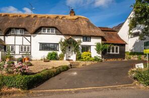 Thatch End, Lees Hill, South Warnborough, Hook RG29 1RW