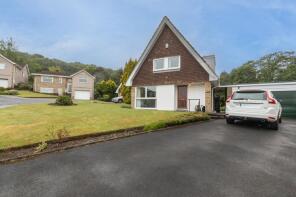 69, Moorhead Crescent, Shipley BD18 4LQ