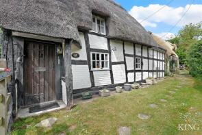 168, The Ridgeway, New End, Astwood Bank B96 6NJ