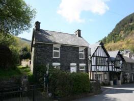 Tan Y Dderwen, Bridge Street, Machynlleth SY20 9SH