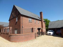 3, Matchams Close, Ringwood BH24 2BZ
