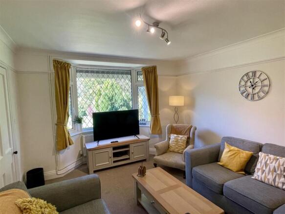 Sitting Room.JPEG