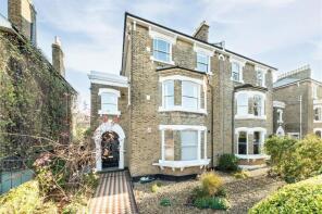 Flat C, 33, Breakspears Road, London SE4 1XR