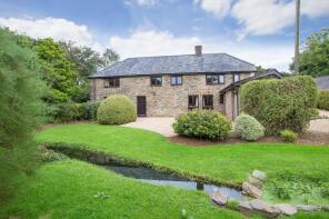 Manor Barn, North Huish Road, South Brent TQ10 9NH