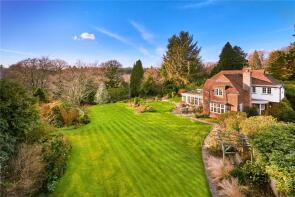 Dial House, Square Drive, Kingsley Green, Haslemere GU27 3LW