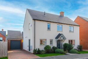 8, Stablefields Drive, Lutterworth LE17 6HR