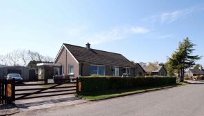 Roadmans Cottage, U353 From The A94 West Of Eassie Mill To A94 At Eassie Mill, Forfar DD8 1SG