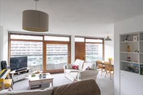 56, Speed House, Speed Highwalk, Barbican, London EC2Y 8AT