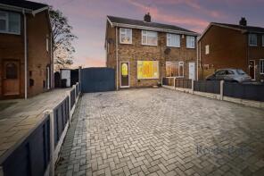 44, Croft Road, Camblesforth, Selby YO8 8JS