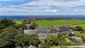 2 Mauds Cottage, Post Office Row, St. Ives TR26 3BY