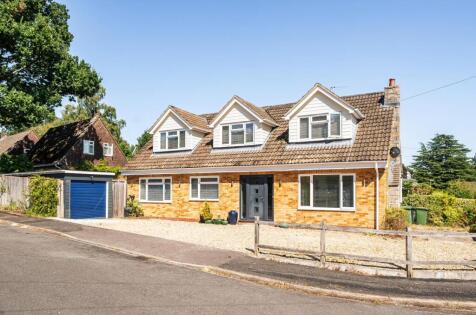 Pine Crescent, Hiltingbury, Chandler's Ford