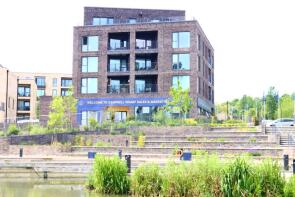 Flat 8, 3 Canal House, Canal Street, Campbell Park, Milton Keynes MK9 4BJ
