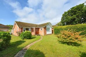 2, Renwick Park East, Cromer NR27 9LY