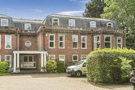 Burfield Road, Old Windsor, Windsor, Berkshire, SL4