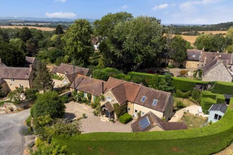 Westmancote, Bredon Hill, Gloucestershire/Worcestershire Borders, GL20