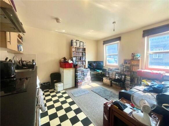 Kitchen/Living Room