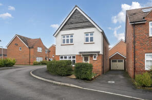 10, Messenger Road, Reading RG5 4TR