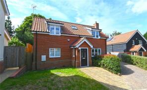 7, The Meadows, Saxmundham IP17 1FF