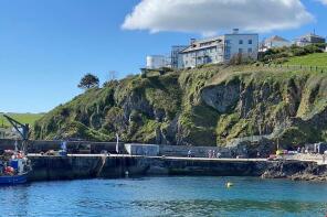 Flat 3, Nare Court, Polkirt Hill, St. Austell PL26 6UX