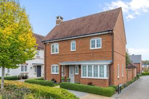 41, Calvert Link, Horsham RH12 0AF