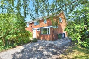 8, Maes Cantaba, Ruthin LL15 1YP