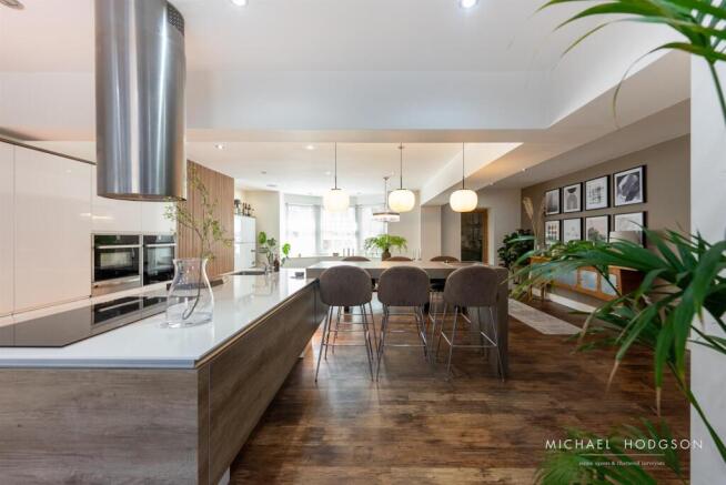Family / Dining Room / Kitchen