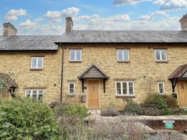 3, Badger Row, Higher Street, Bridport DT6 3FW