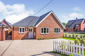 The Willows, The Street, Harleston IP20 0DF