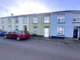 6, Froynes Terrace, Lower Lamphey Road, Pembroke SA71 4AA
