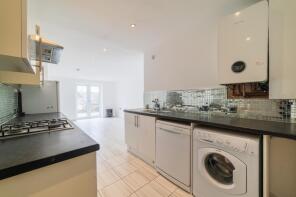 44, Daniel Street, Cathays, Cardiff CF24 4NY