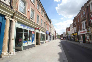 99b, High Street, Bedford MK40 1NE