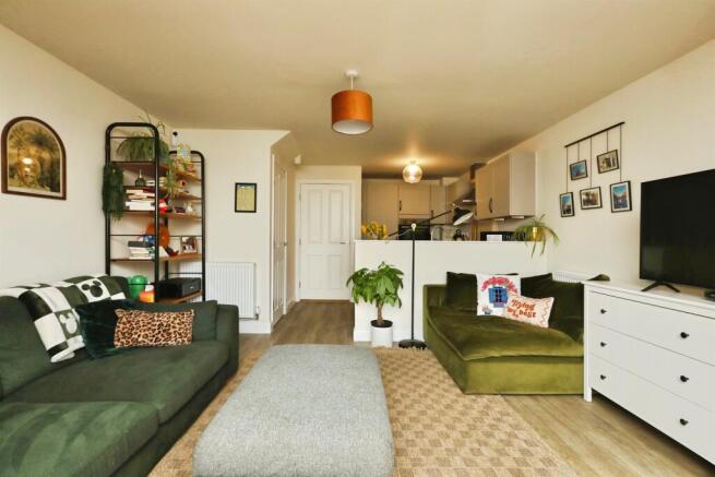 Open Plan Kitchen/Dining